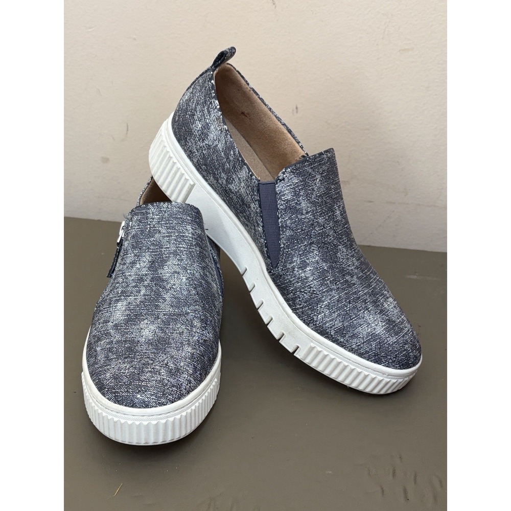 SOUL Naturalizer Slip-on Sneaker Womens 9.5W Blue White Metallic Comfort Zip